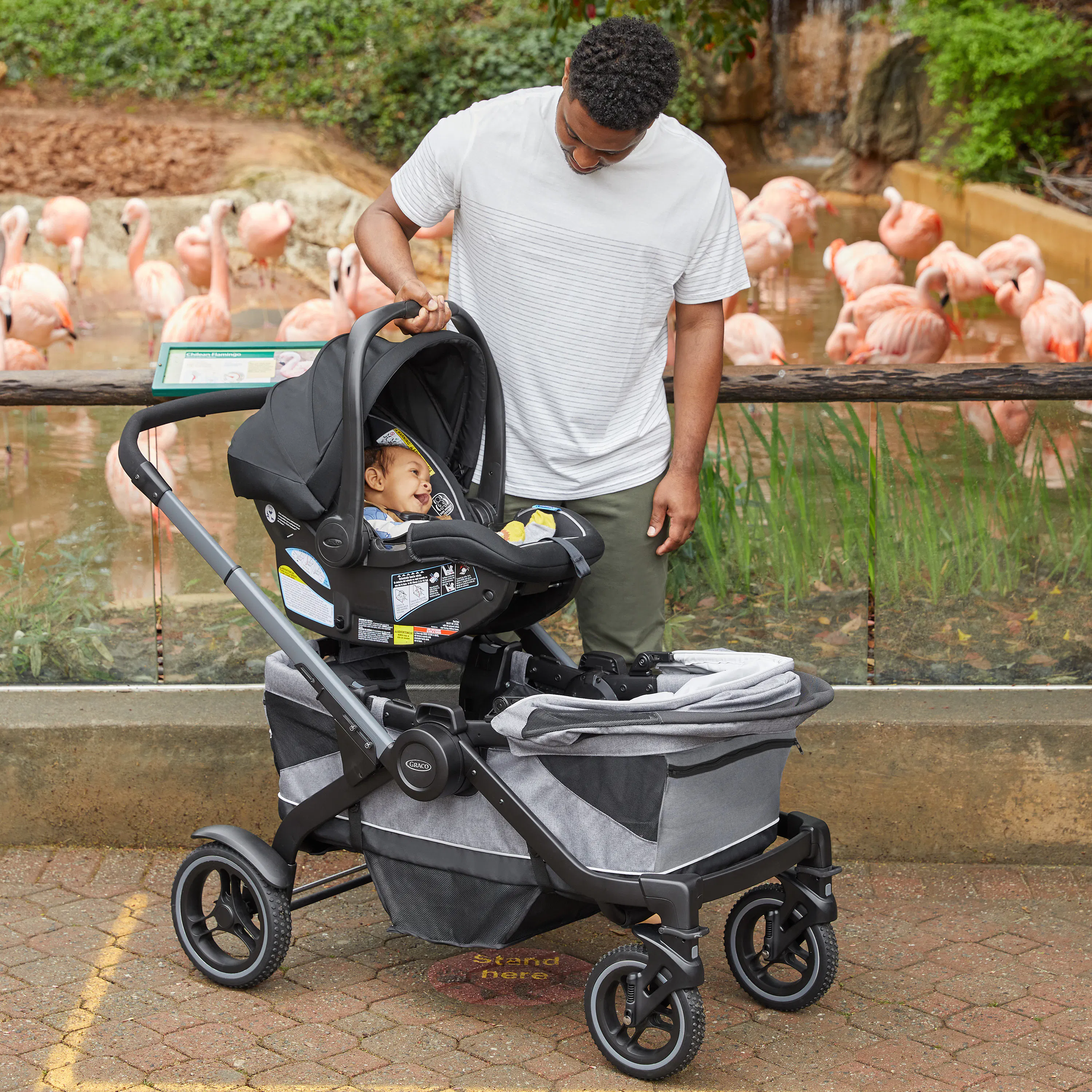 evenflo pivot vizor travel system Evenflo Pivot Vizor Travel System with LiteMax Infant Car Seat main image 0