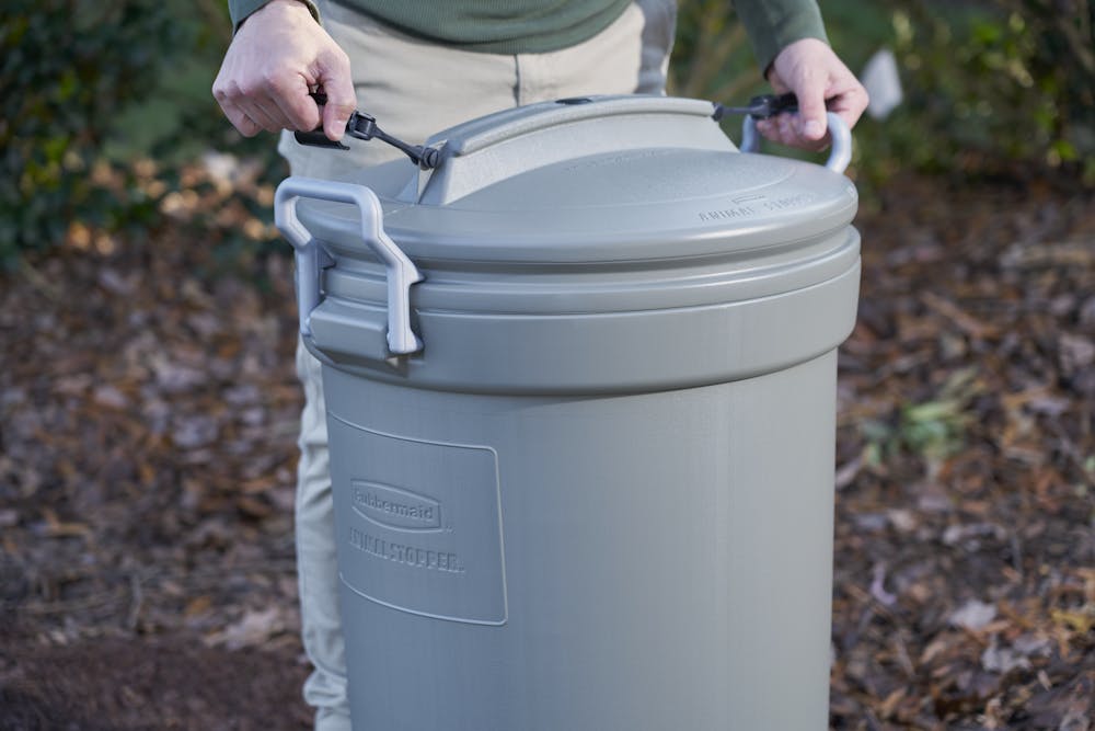 Animal Stopper Trash Can | Rubbermaid