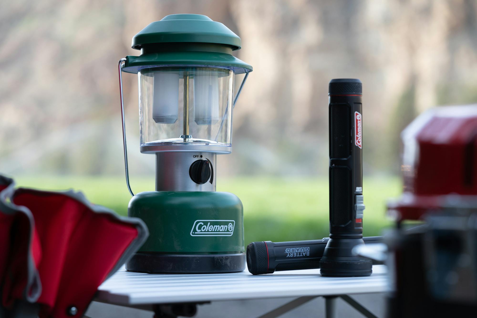 390L Twin LED Lantern | Coleman