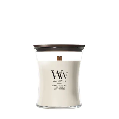 Tonka & Almond Milk Candle