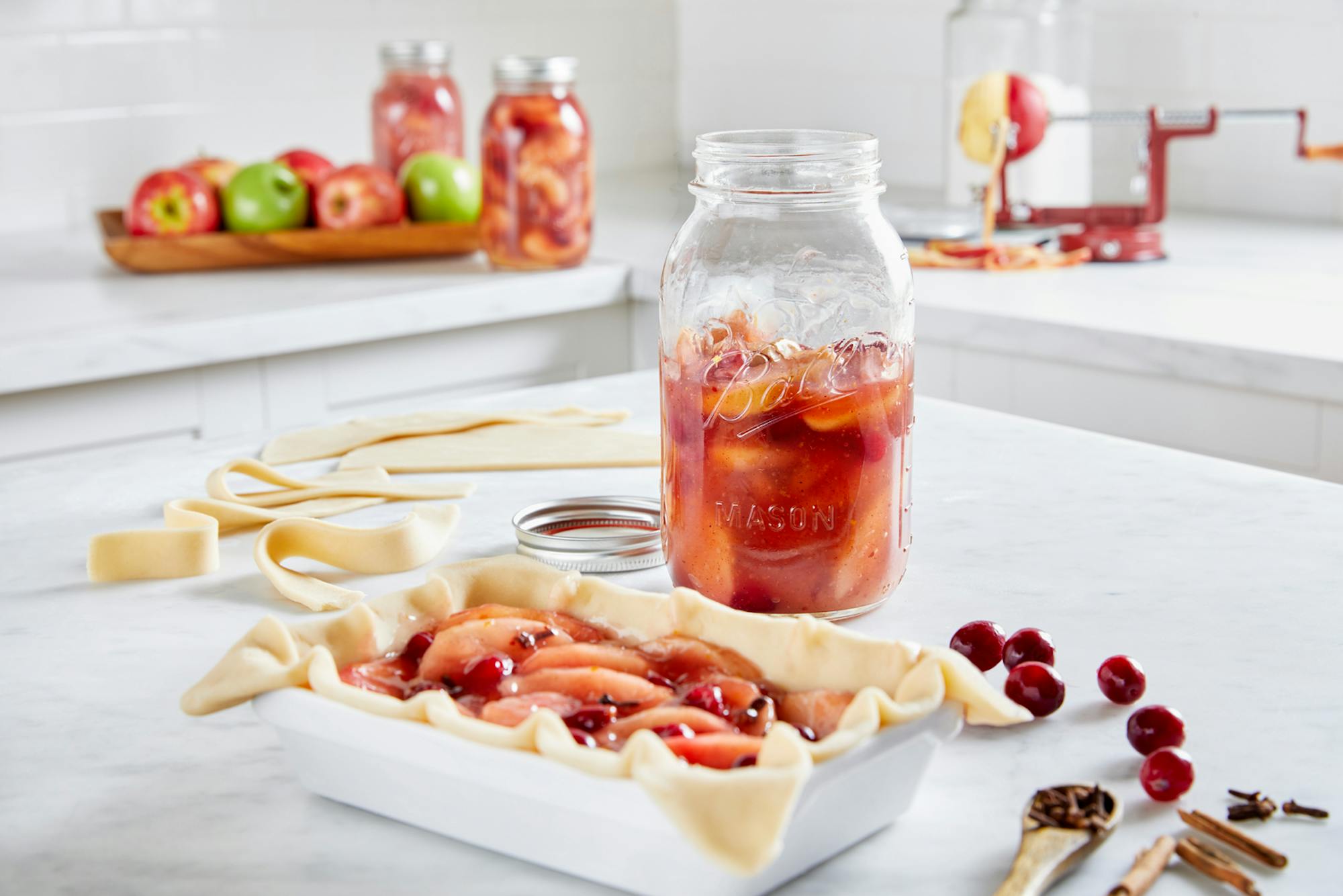 Glass Jar With Lid Ball Wide Mouth 32-Ounce Quart Mason Jars With