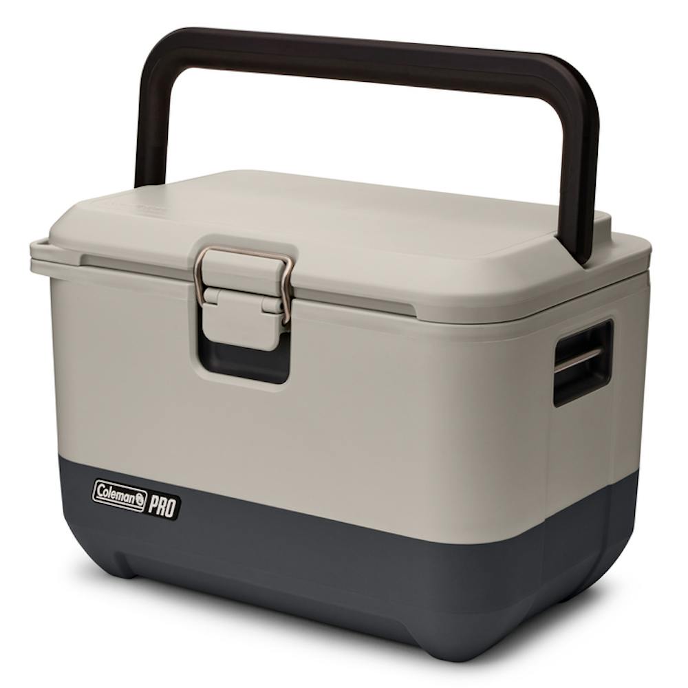 Pro Hard Cooler, 17-Quart | Coleman CA