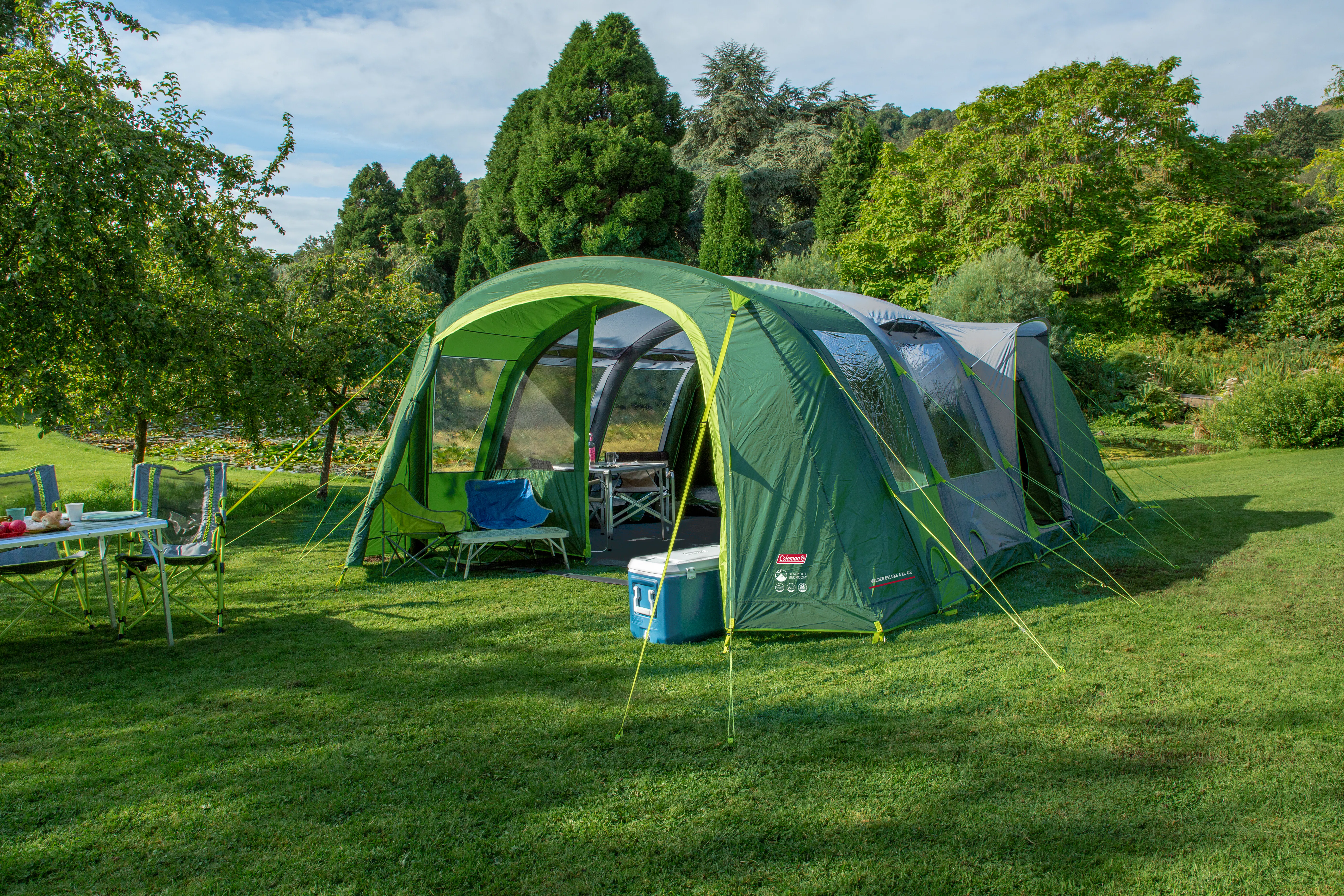 Valdes Deluxe 6XL BlackOut Air Tent | Coleman UK
