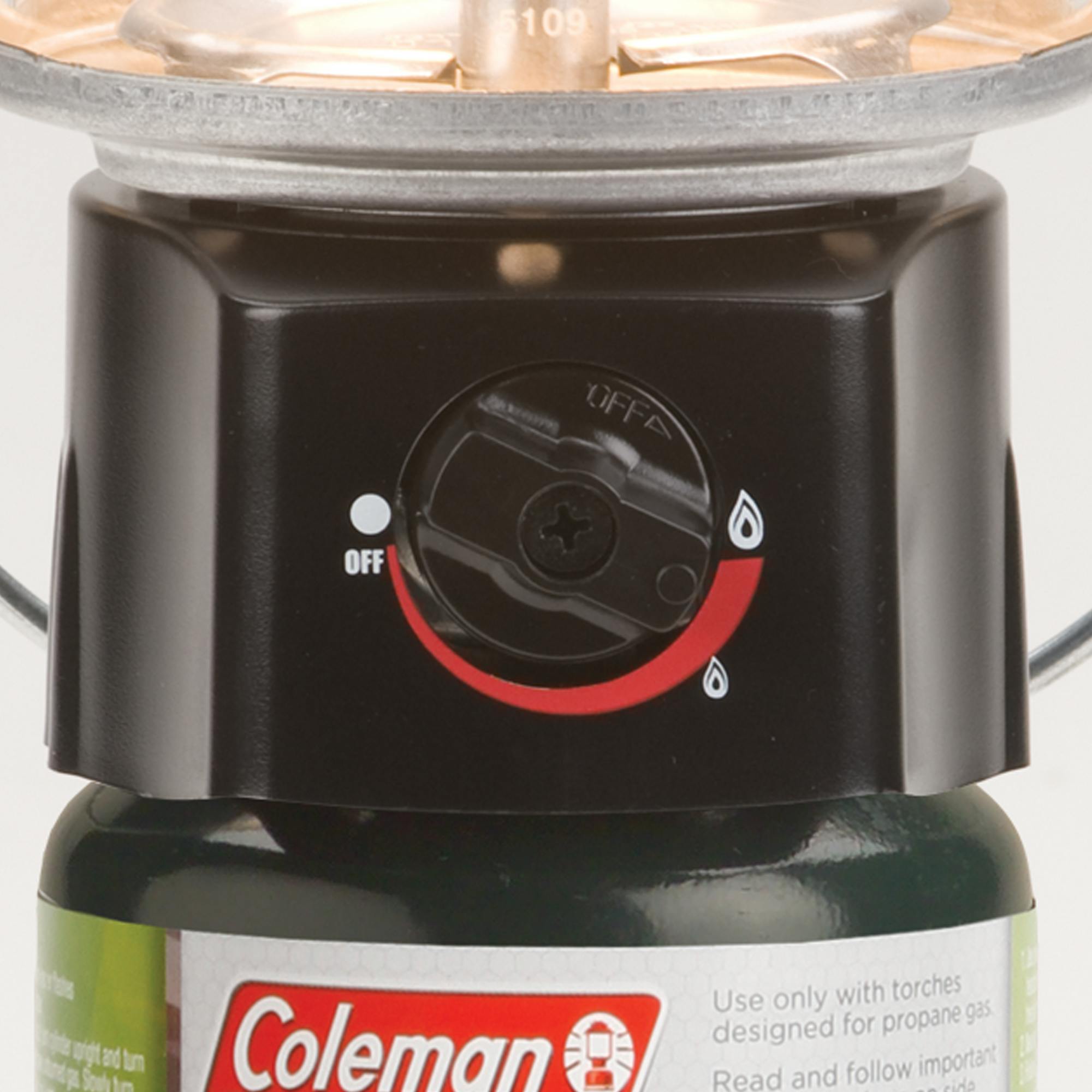 Deluxe Propane Lantern with Case | Coleman