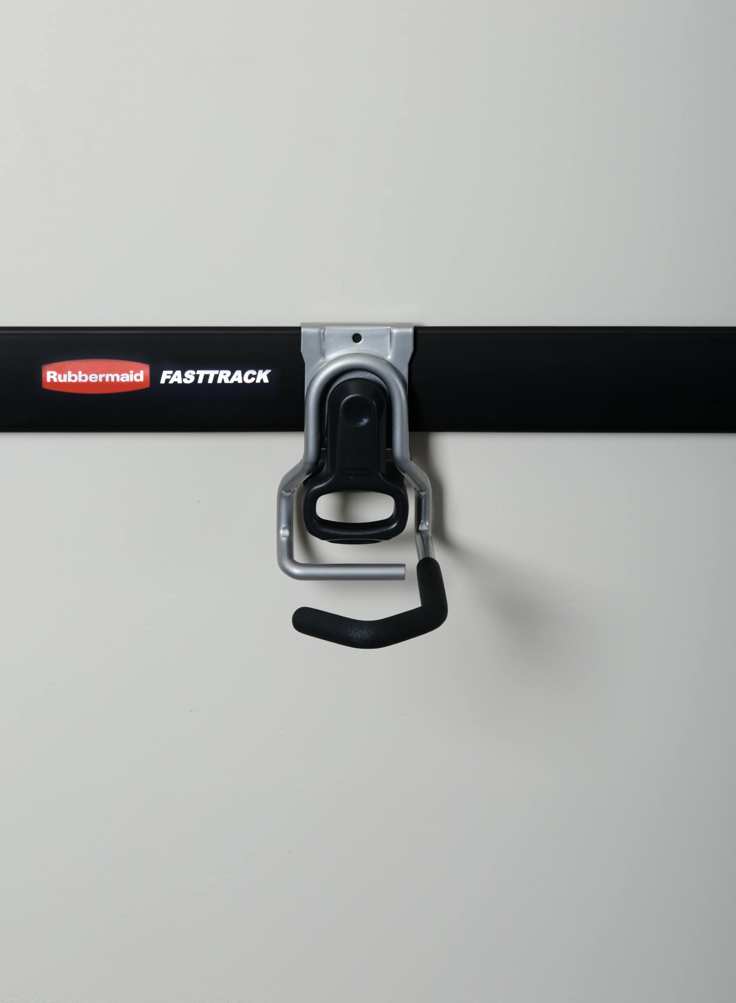 Rubbermaid fasttrack fashion vertical bike hook