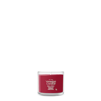 Red Apple Wreath Candle