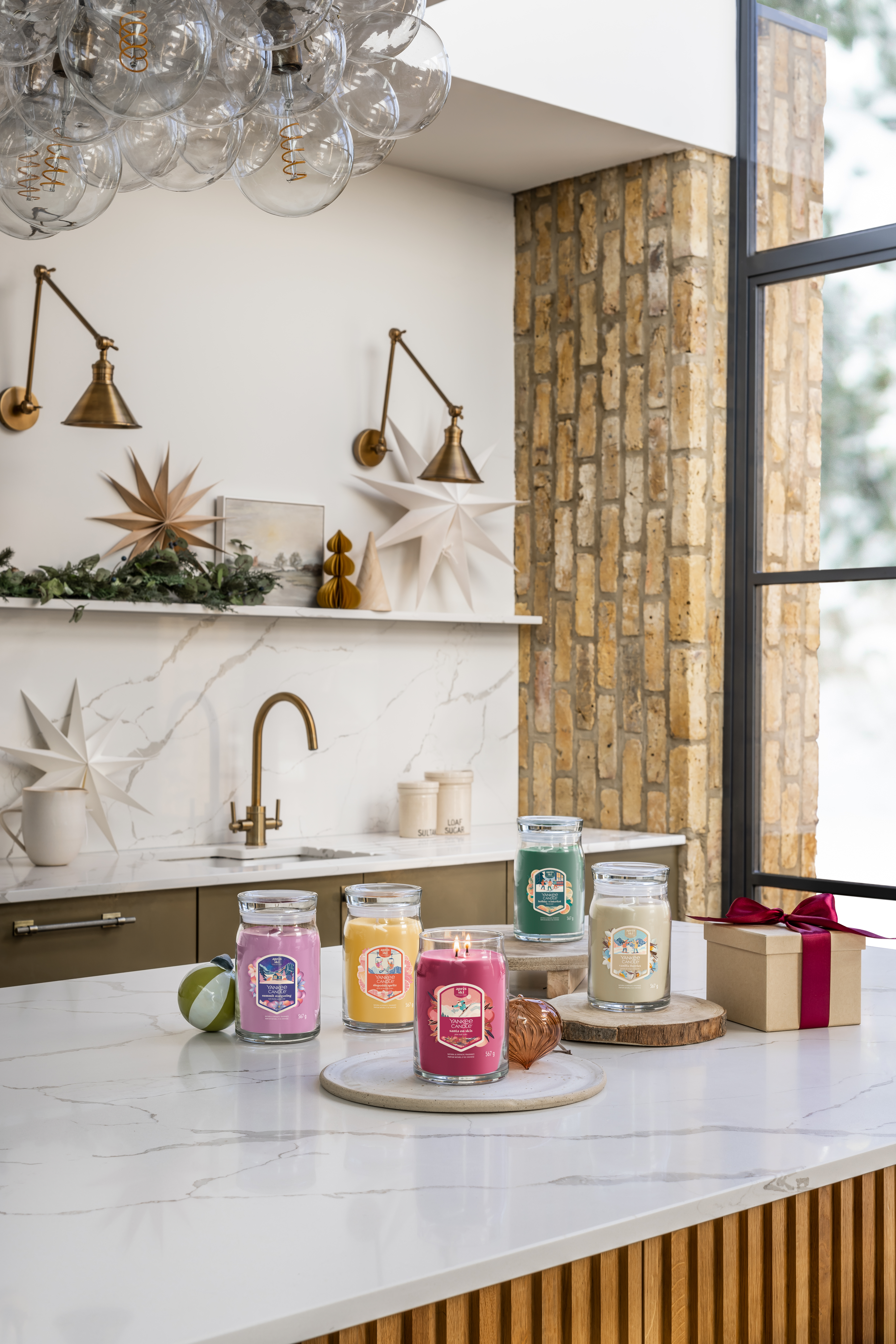 Holiday Winterfest Signature Large Jar Candle | Yankee Candle