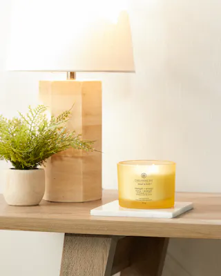Love & Passion Candle (Grapefruit Mango)