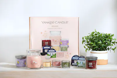 Fragrance Lover's Candles and Wax Melts Gift Set