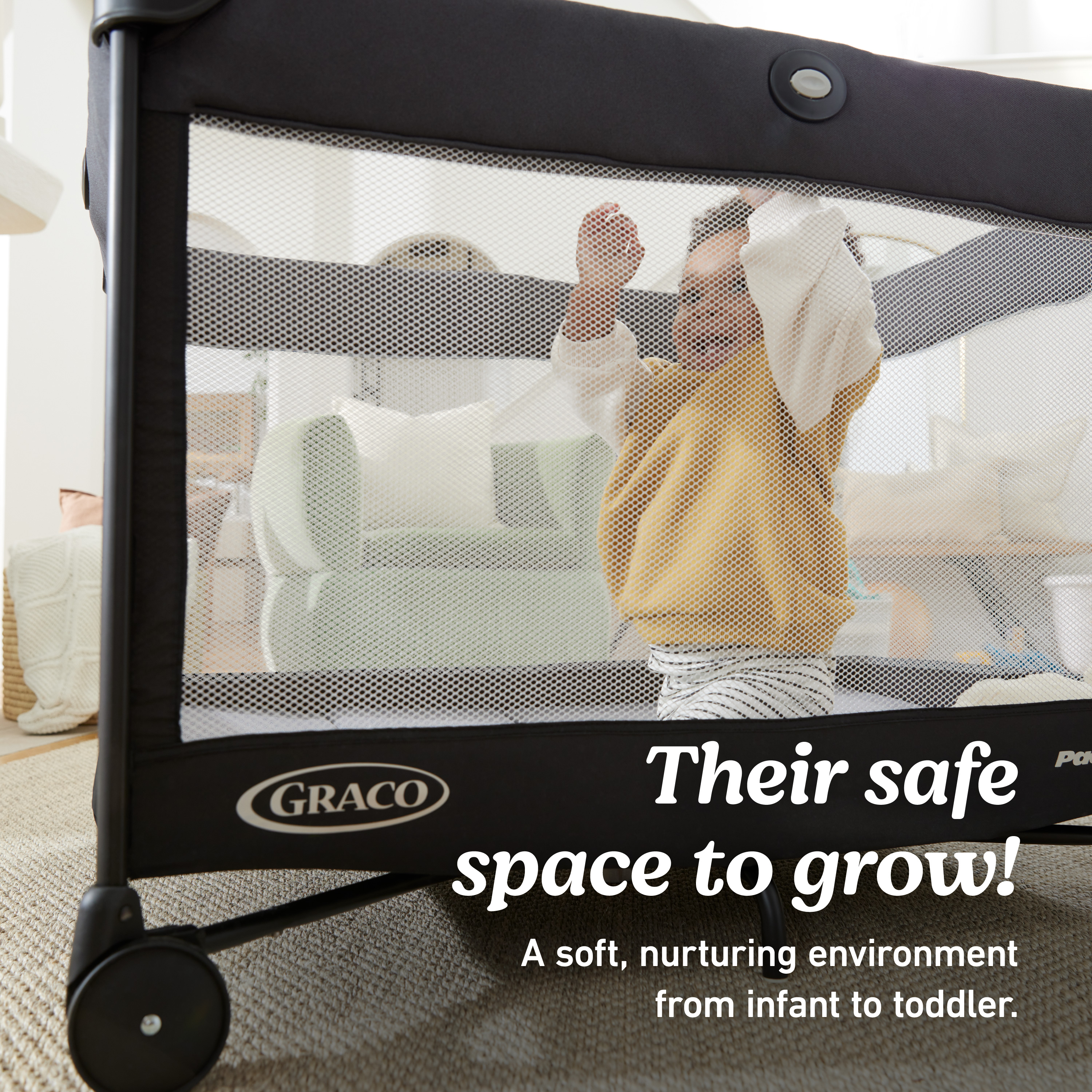 Pack 'n Play® On the Go™ Zip Playard | Graco Baby