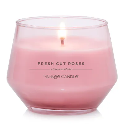Fresh Cut Roses Candle