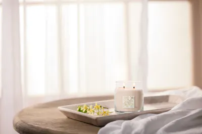 Slow Bloom Candle