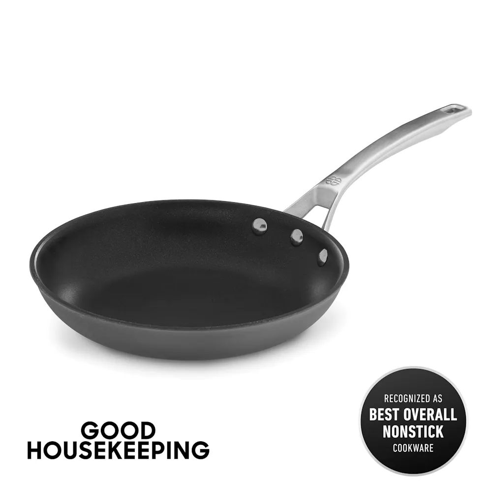 Signature™ Hard-Anodized Nonstick 10-Inch Omelette Pan | Calphalon