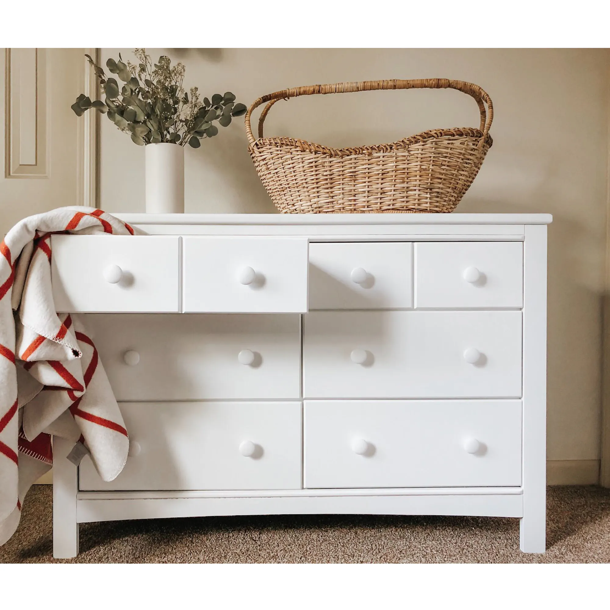 Graco Benton 6 Drawer Dresser, White