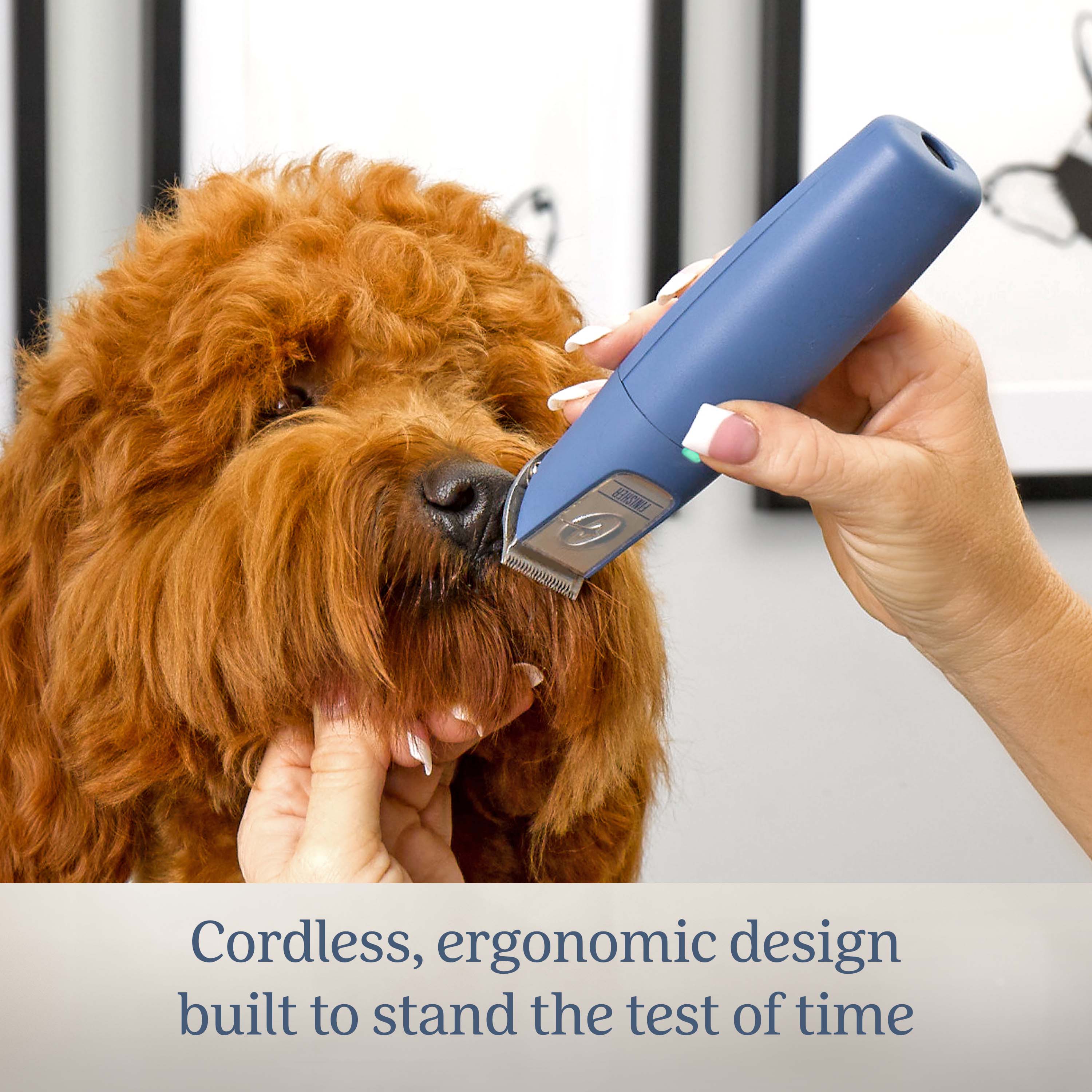 Oster コードレスバリカン Oster® Volt Cordless Clipper Powered by Lithium-Ion Battery