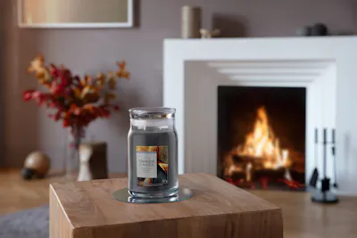 Candela Crackling Embers